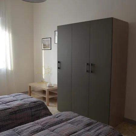 דירה Casa Cinque In פומפיי