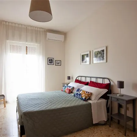 Casa Cinque In بومبيي