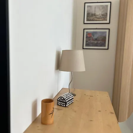 Casa Cinque In * بومبيي