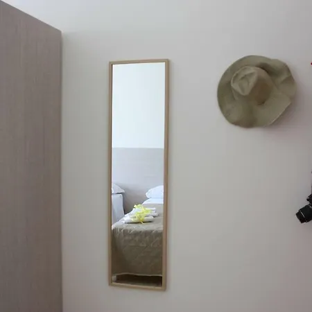 Casa Cinque In * بومبيي