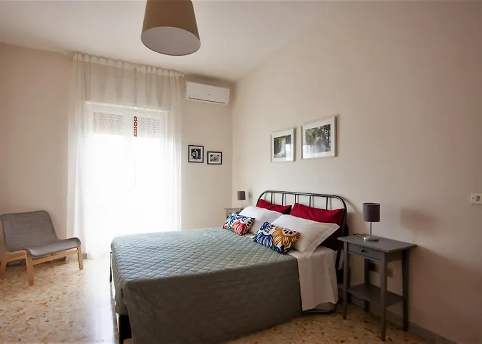 Casa Cinque In Pompéi